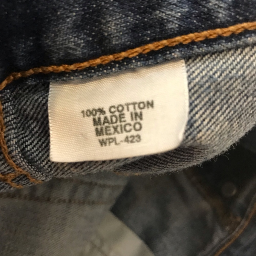 levi’s denim shorts size 27 - Picture 2 of 4